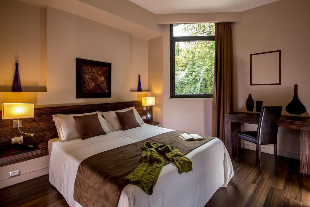 Park Hotel Sabina Magliano Sabina Pokoj fotografie